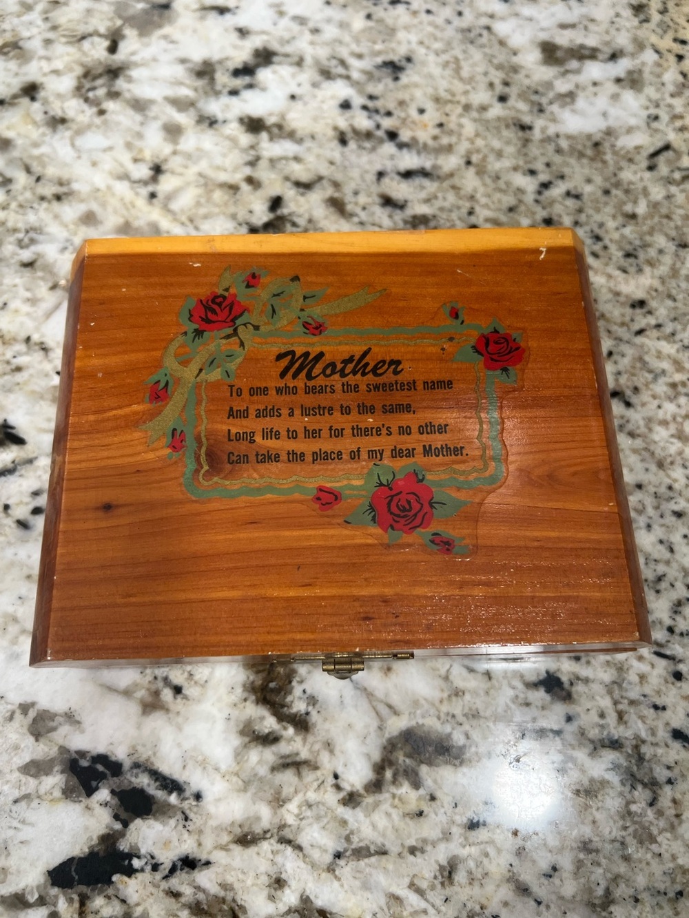 Vintage Wood Cedar Box Mother poem. Excellent Condition
